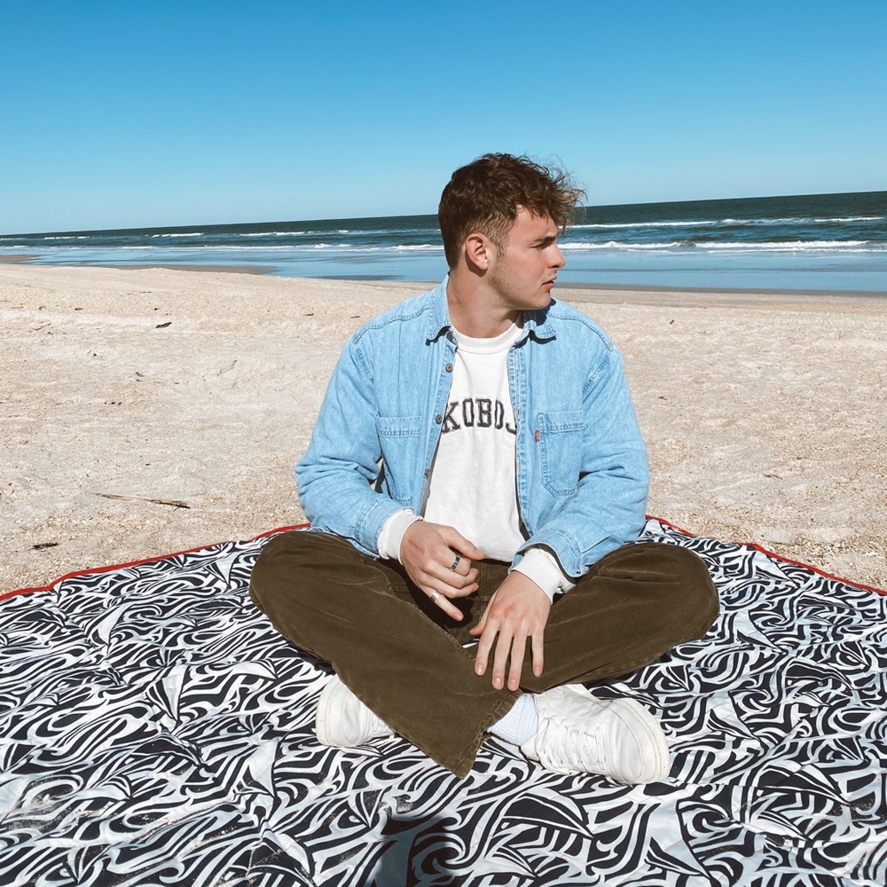 Meet your Posher, Rhys